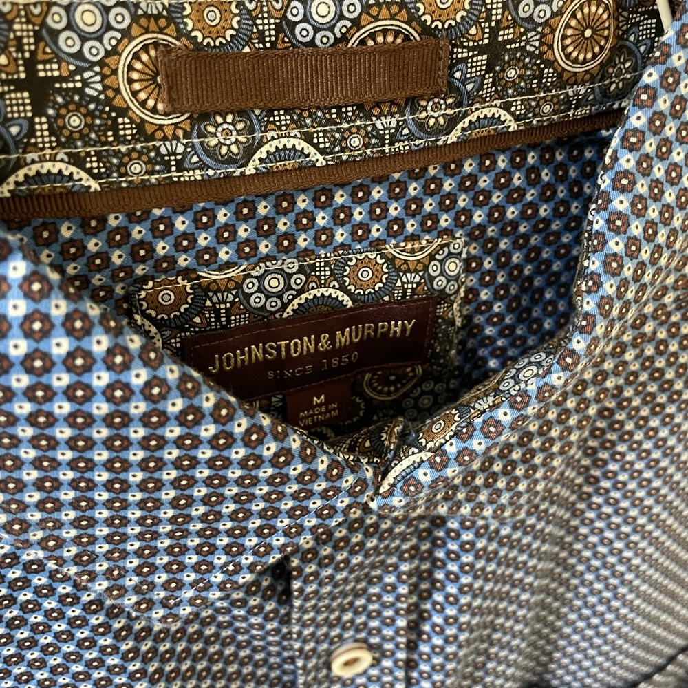 Johnston and Murphy Men’s Dress Shirt